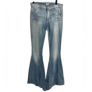 CITIZENS OF HUMANITY / Classic Wash Bell Bottoms / Size 27